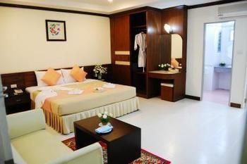 Sabai Hotel Nakhonratchasima Zewnętrze zdjęcie
